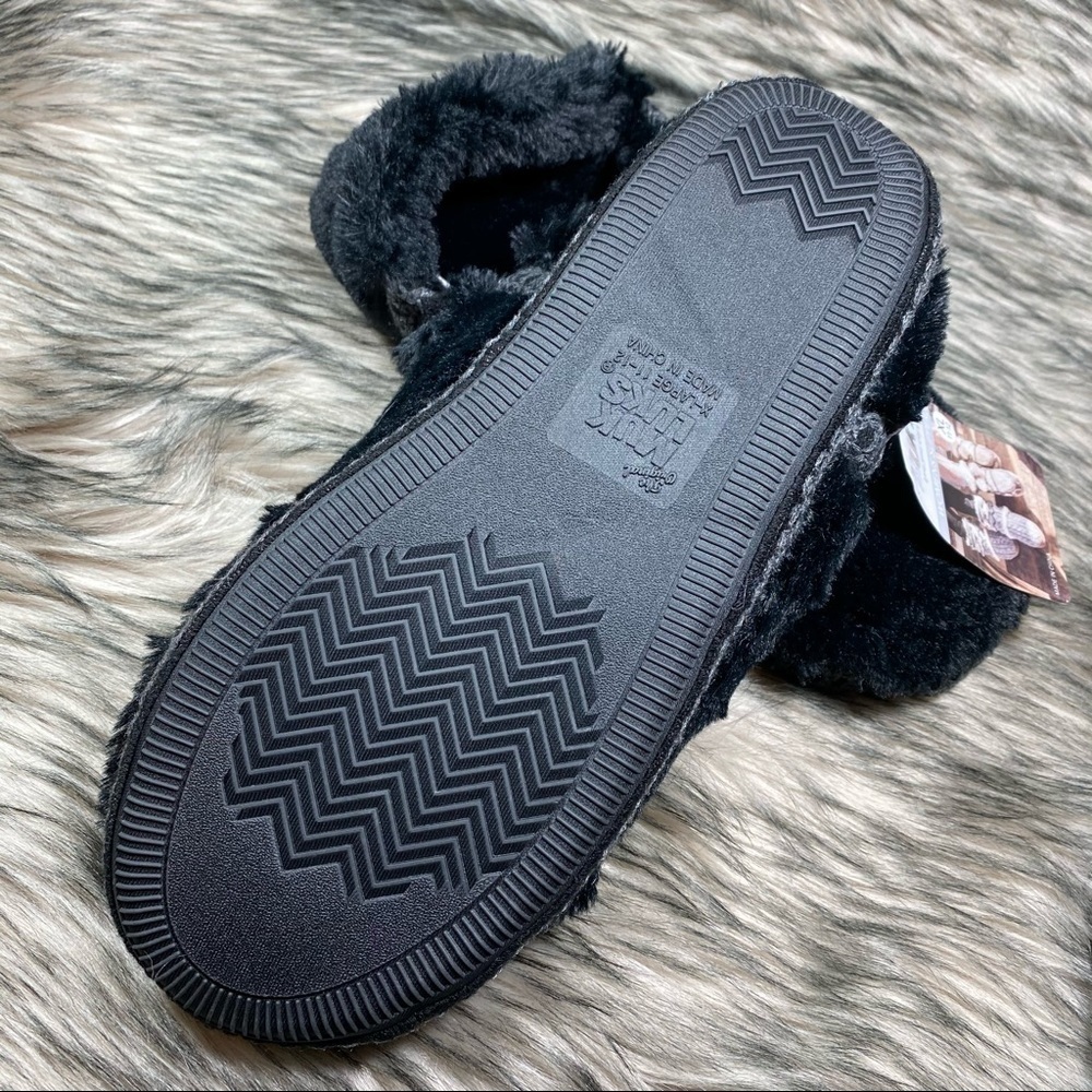 black Plush Furry Slippers XL 10-11 - Picture 5 of 11